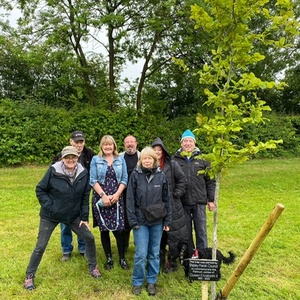 Councillors plant Jubilee Tree 2022